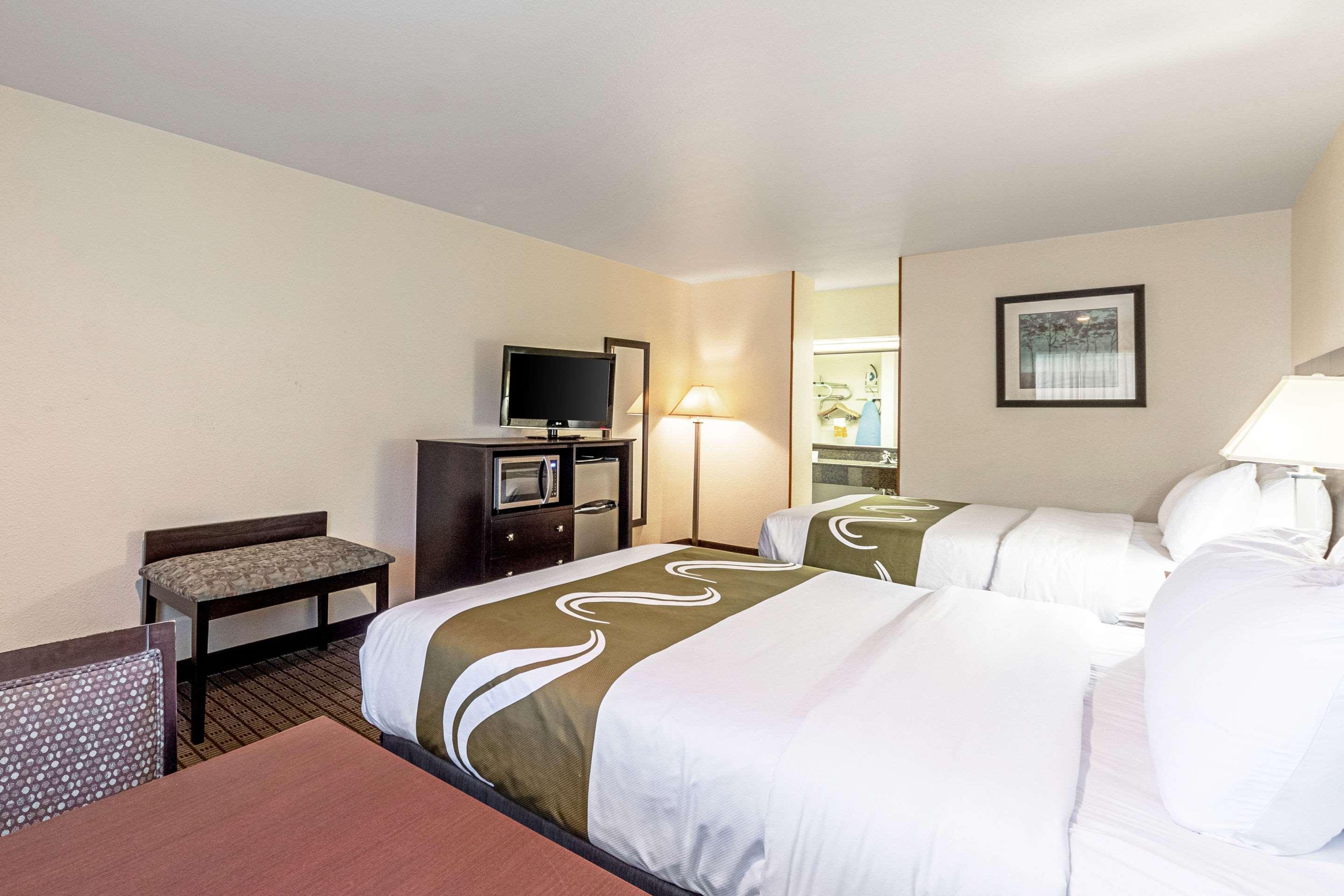 Quality Inn Three Rivers Eksteriør billede