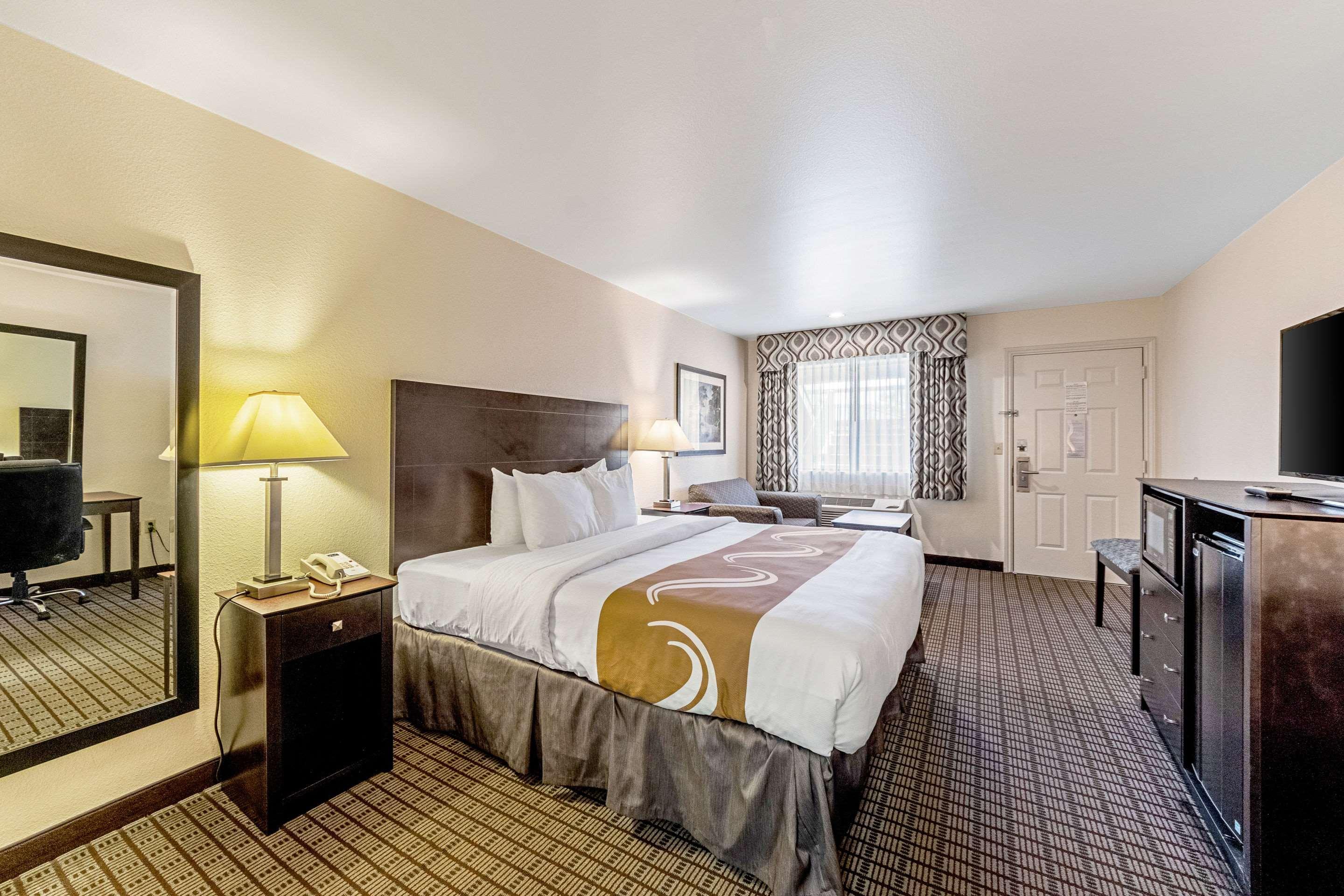 Quality Inn Three Rivers Eksteriør billede